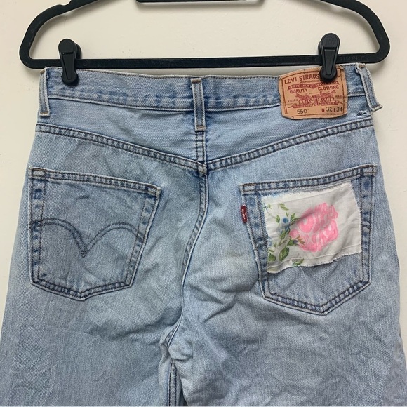 Customized Levi’s 550 Jeans - Picture 8 of 13